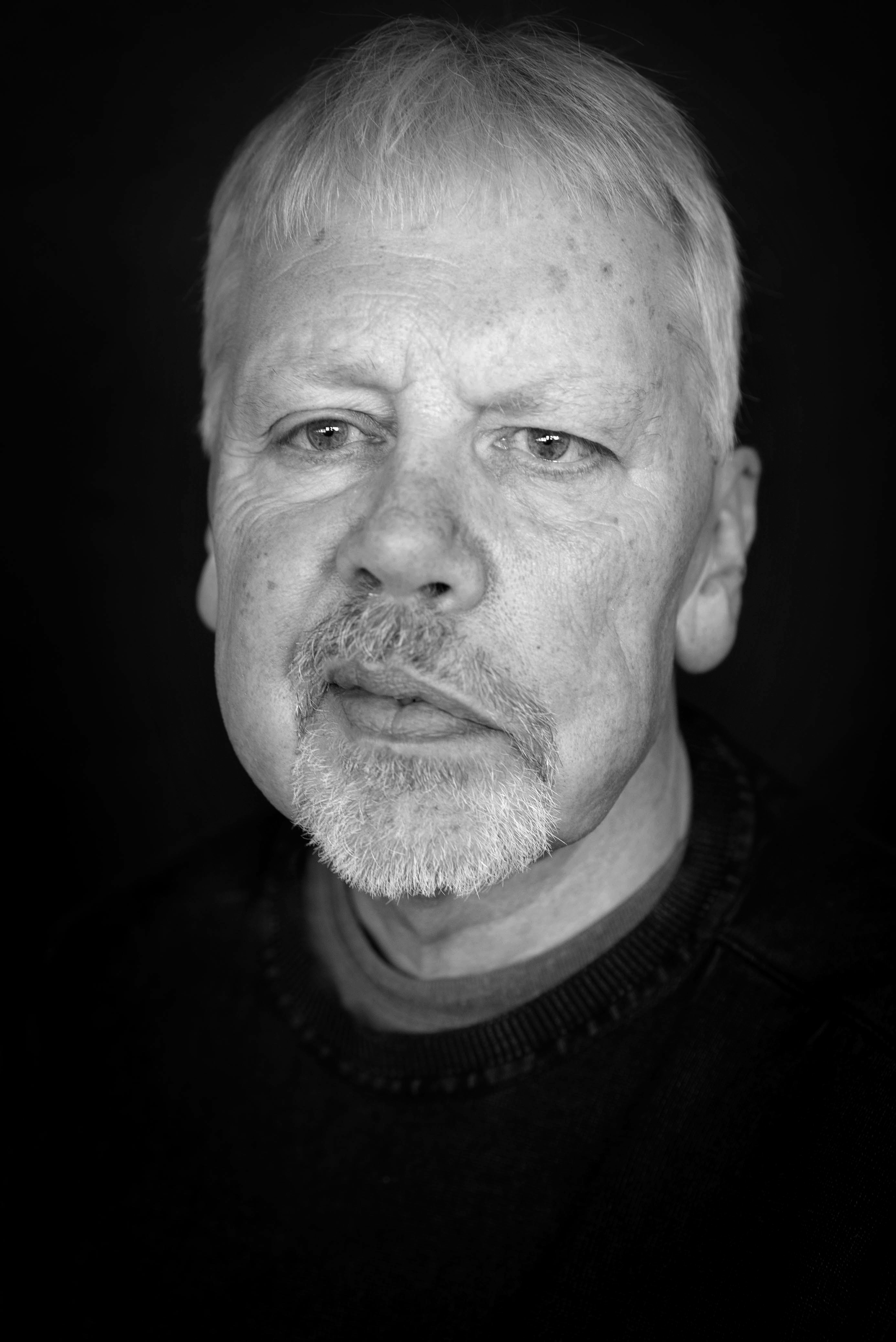 Jan Bæk (JB)